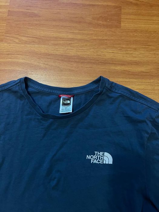 The north face лонгслів