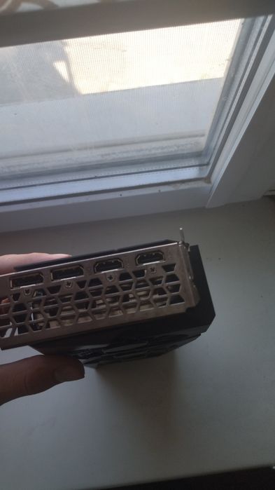 Видеокарта rx 6700xt