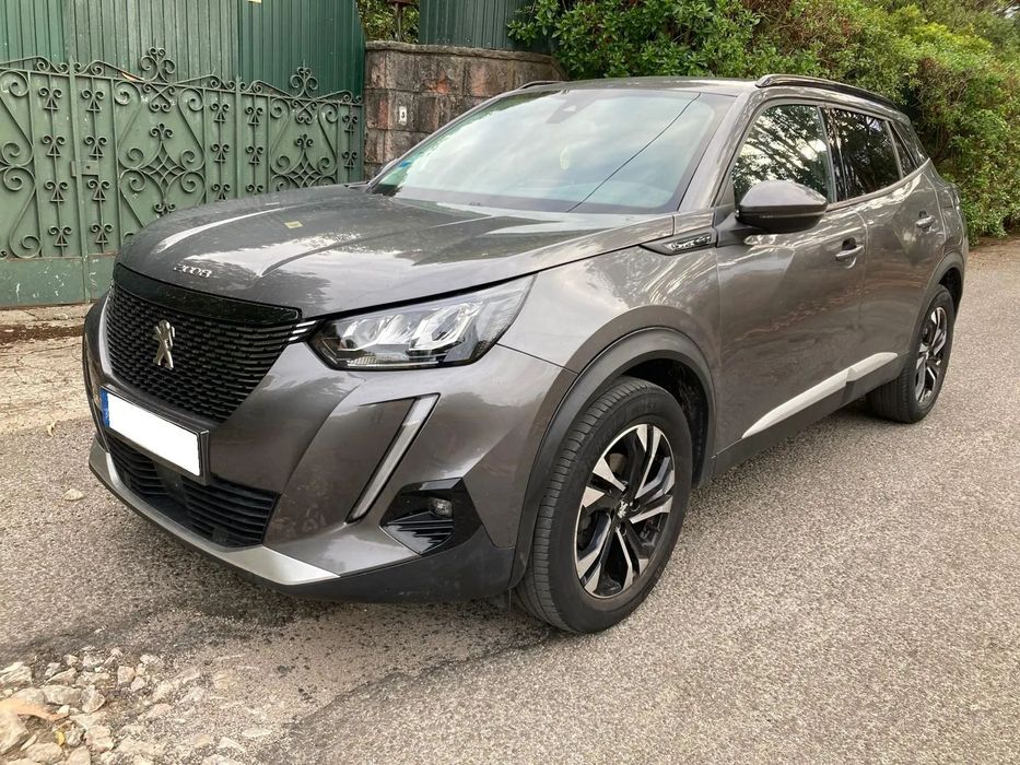 Peugeot 2008 1.5 BlueHDi Allure Pack