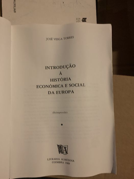 Livro “Introdução à história económica e social da Europa”