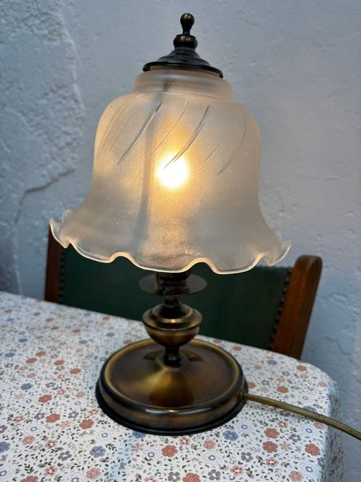 Candeeiros de Quarto em Latão Envernizado