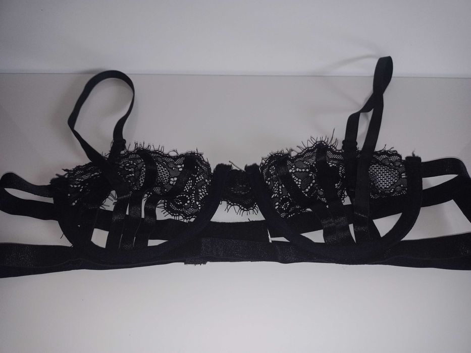 Sexowny biustonosz zestaw 75B