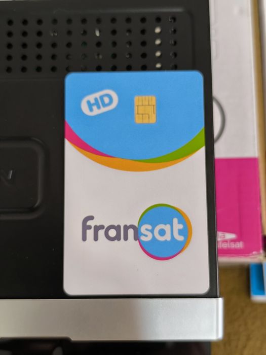 Recetor de satélite Thomson THS804 TNTSAT