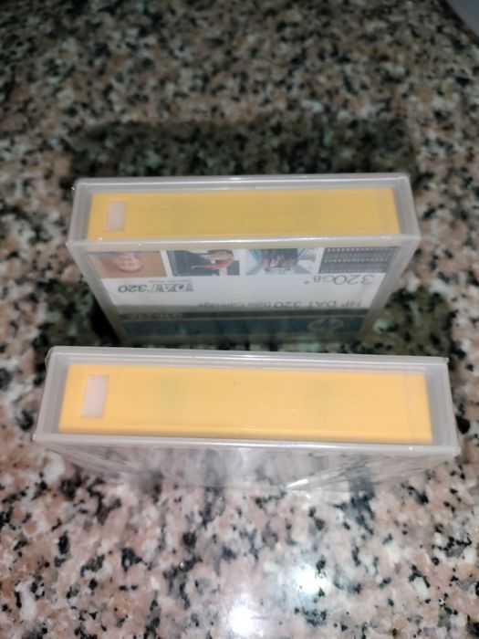 Fita de dados HP DAT 320, modelo Q2032A