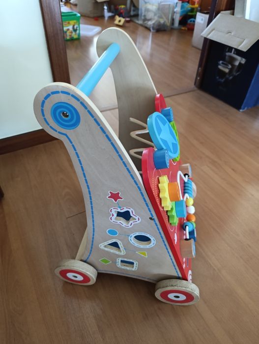 Andador bebe / carrinho de brincar
