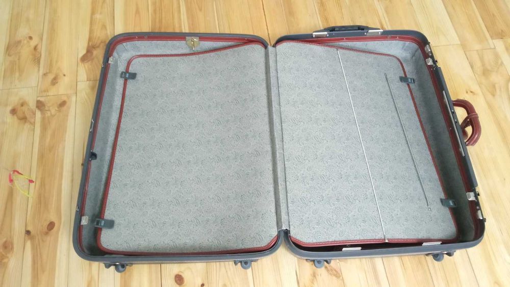 Чемодан большой Samsonite 74*53*28 см пластик с кожаной отделкой
