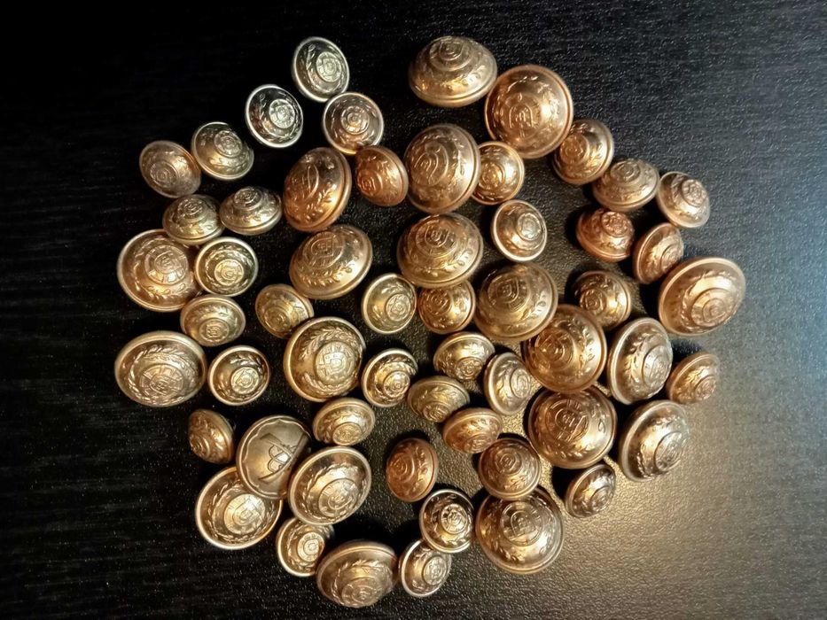 Botões de fardas funcionários públicos Estado Novo