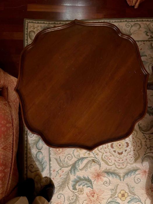 Mesa de apoio elegante