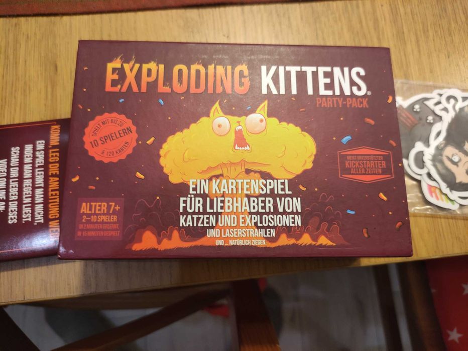 Gra planszowa Exploding Kittens Eksplodujące Kotki Impreza wersja DE