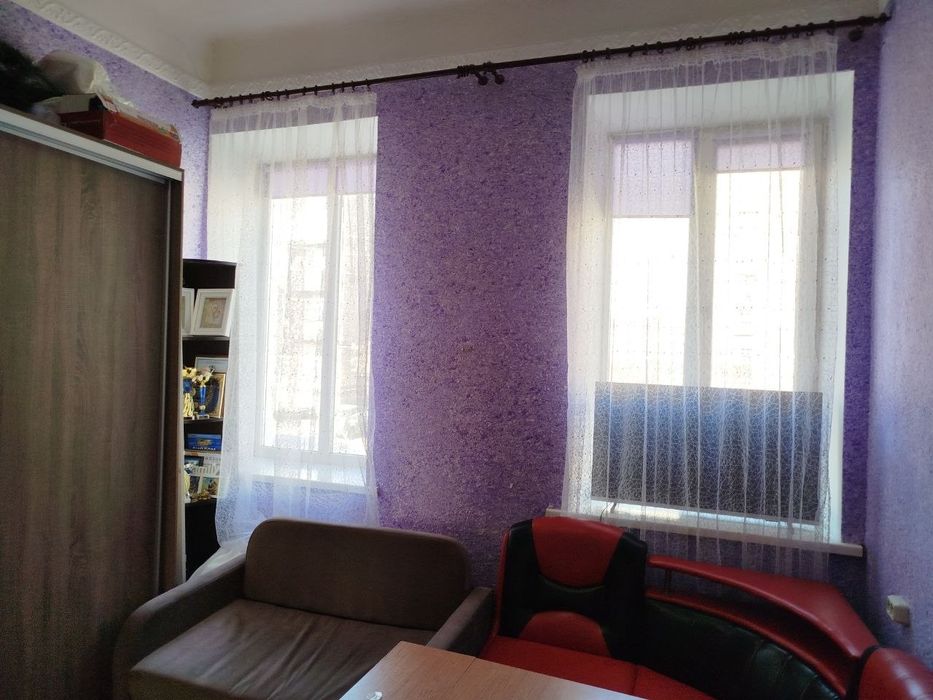 Продам двокімнатну квартиру 63.8 М2 Центр міста + Офіс !