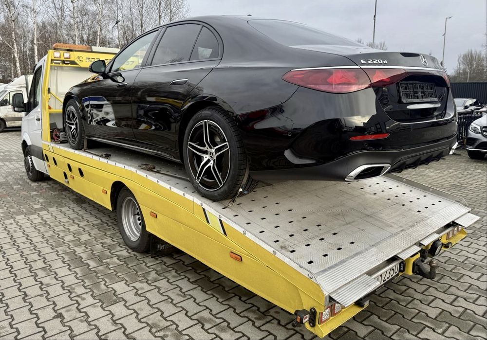 Laweta,pomoc drogowa,autolaweta,holowanie