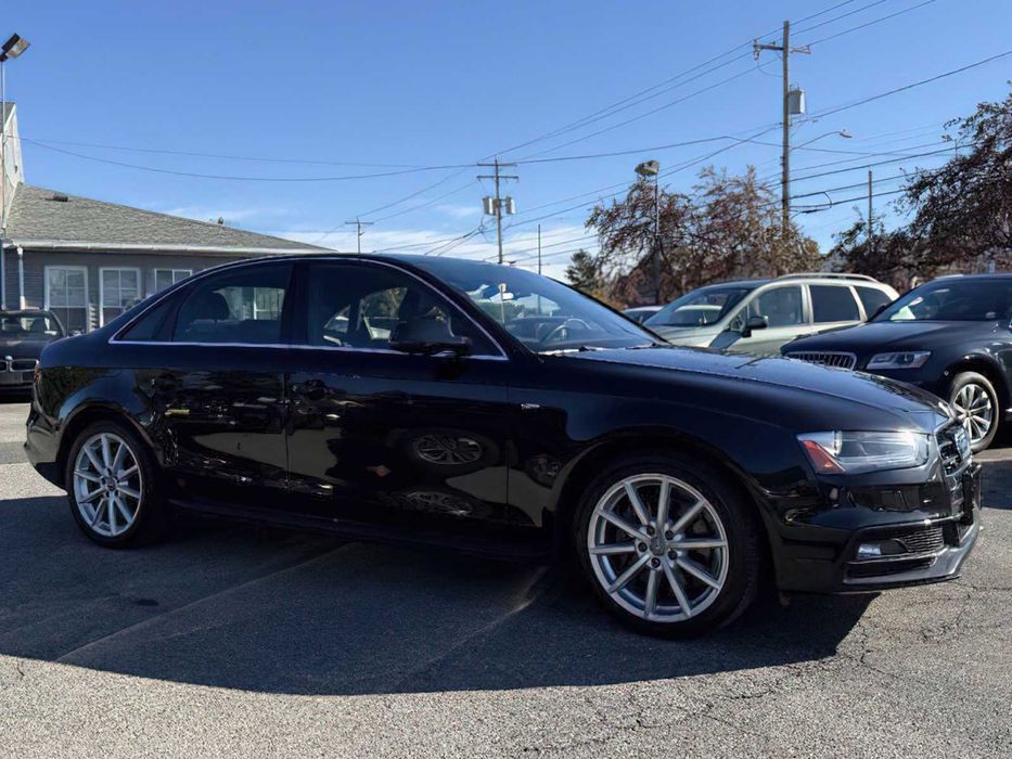 Audi A4 quattro Premium      2014