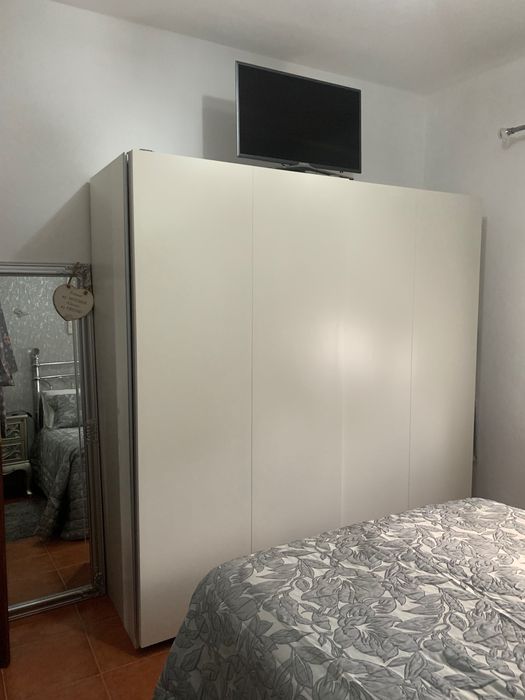 Quarto para alugar na Moita ( para senhora)