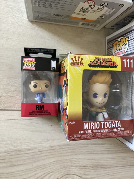 Великий лот Funko Pop 16 шт One Piece The Office My Hero Academia Exclusive