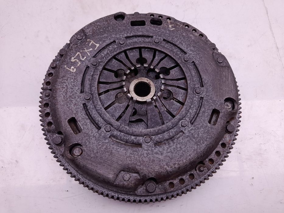 Bimassa SEAT Ibiza IV (6J5, 6P1)