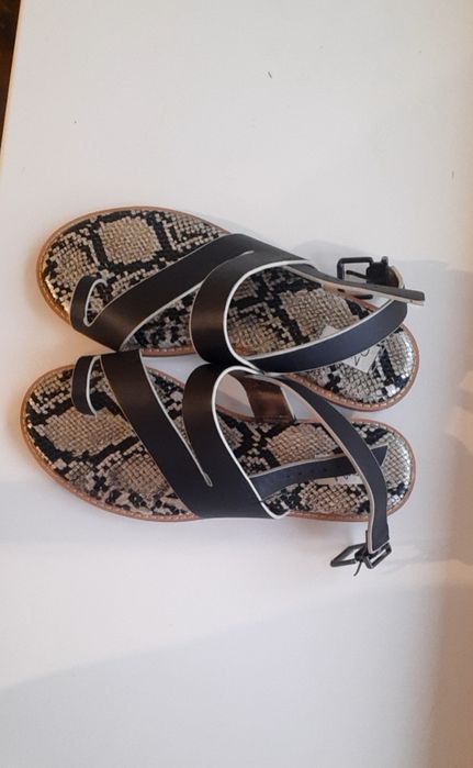 Сандалі шкіряні Crown Vintage, босоножки, туфли