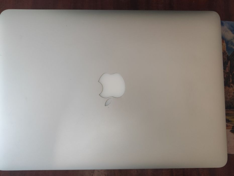MacBook air (13-inch, 2017)
