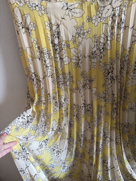 Plisowana sukienka Mango r M