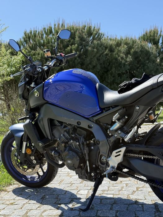 Yamaha MT 09 2022 c/ Extras