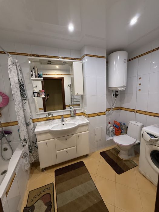 Власник! Продам 3 к квартиру на ст.м Харківська