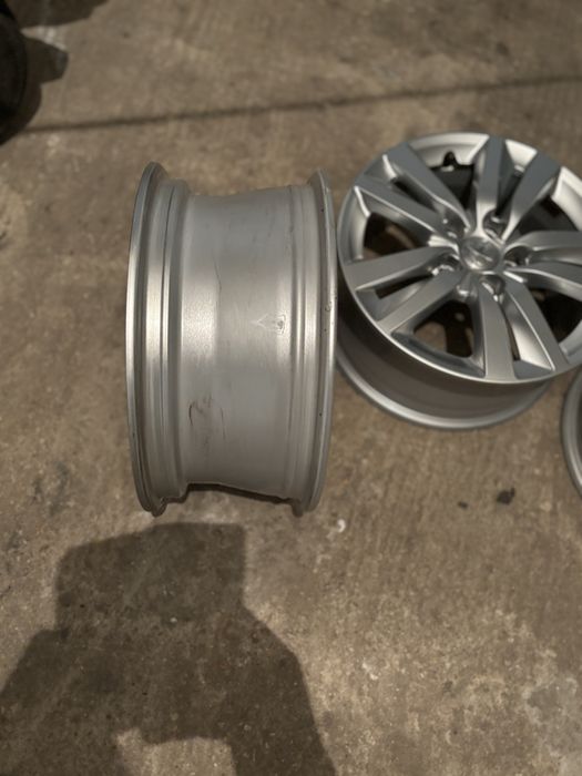 Jantes  16 semi novas para venda preço negociavel