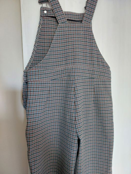 Ogrodniczki Zara r. 140