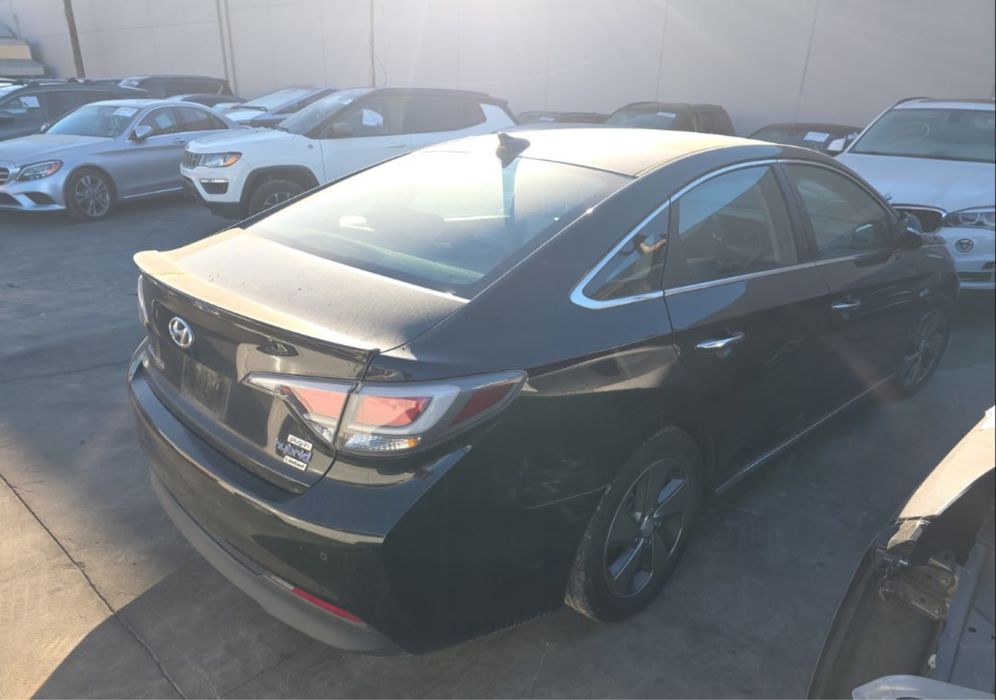 Hyundai Sonata PLUG-IN HYBRID 2017 Limited в дорозі