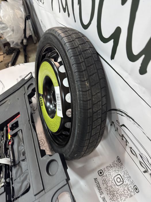 Audi a4 a5 b9 докатка домкрат набір інструментів