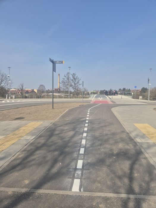 Asfalt Układanie Nawierzchni Asfaltowej  Bitumicznej  Naprawa Dróg