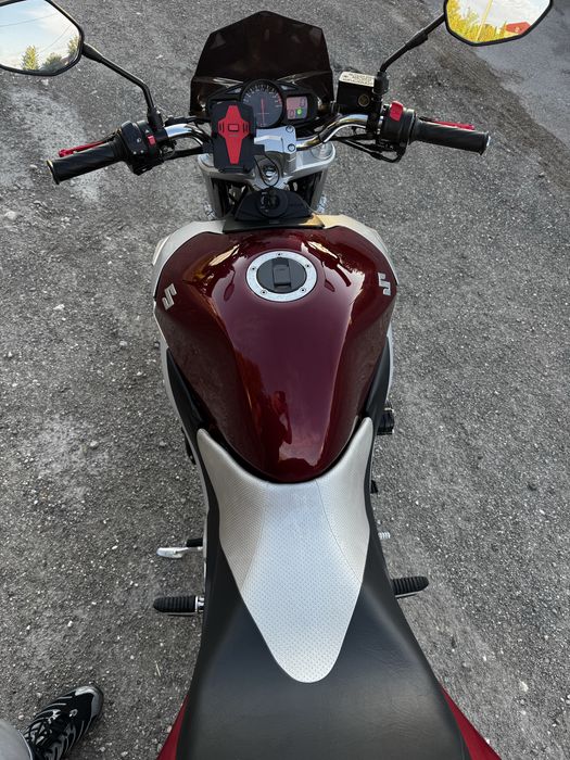 suzuki gsr 600,свіжопригнаний!