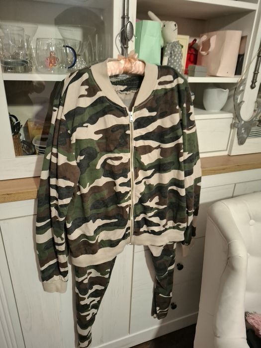 Dres bluza bomber i spodnie z kieszeniami 40 42 44
