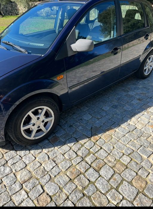 Ford fiesta 1.2 gasolina