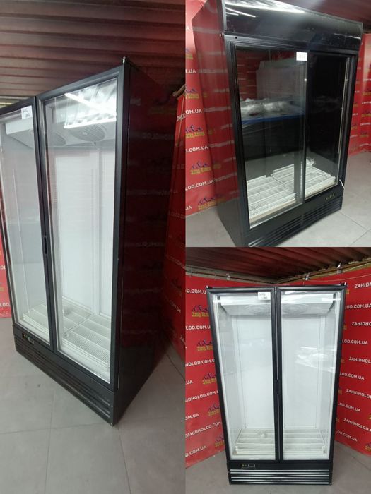 Холодильна вітрина .Шафа вітрина для напоїв. Холодильник для магазину