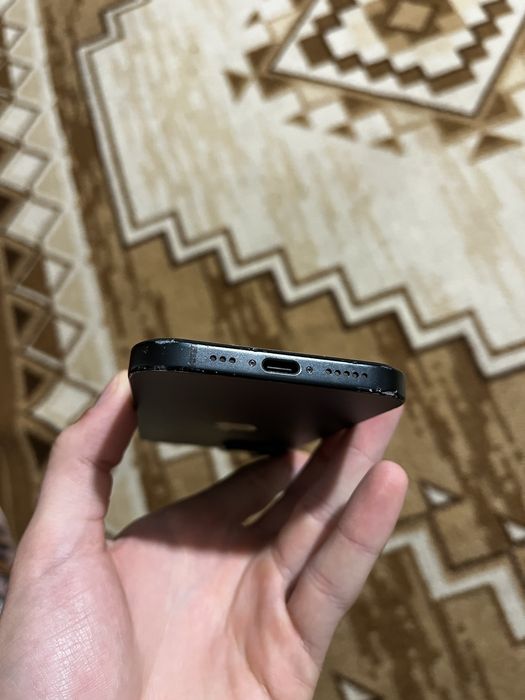 iPhone 15  128gb