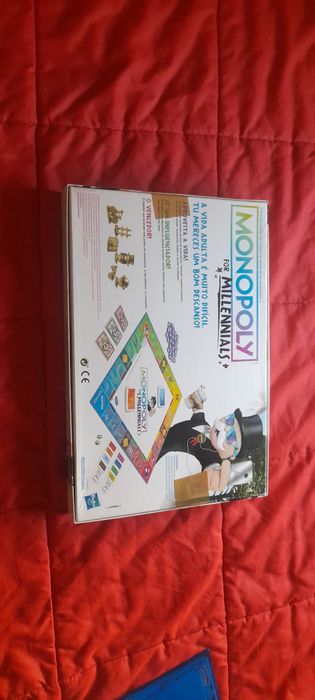 Monopoly Millennials jogo de tabuleiro