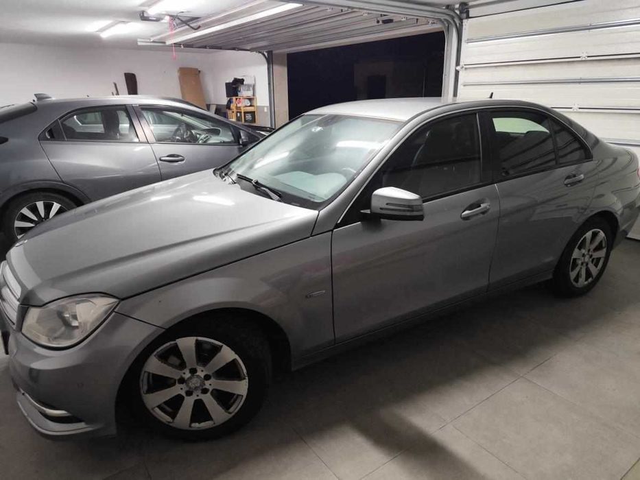 Mercedes C 200 CDI — photo 2