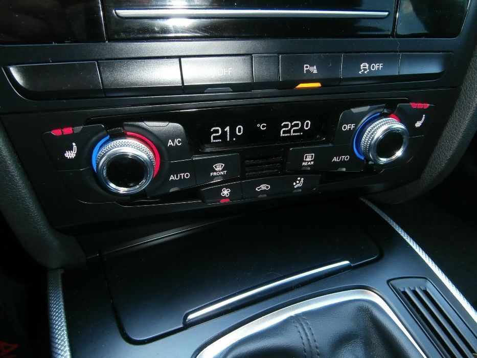 PANEL KLIMATYZACJI CLIMATRONIC 8K1820043BB Audi A4 A5 Q5 LIFT CP Ochrona komponentu Montaż