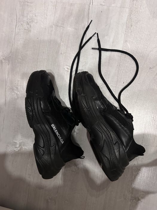 Buty  balenciaga  czarne  36