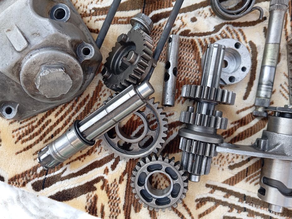 Пробам забчастини на мотоцикл