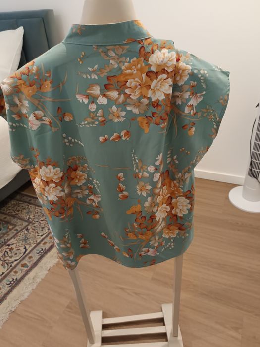Camisa estampada floral verde L