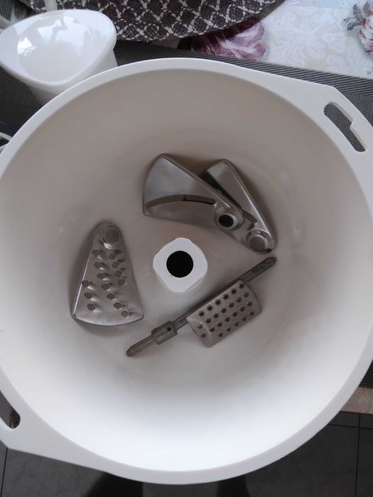 Кухонний комбайн мрія насадка овочерізка