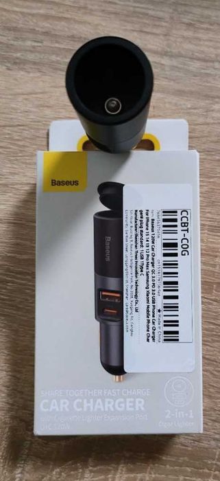 Автомобільний зарядний пристрій Baseus  120W  QC4 + USB + Type-C