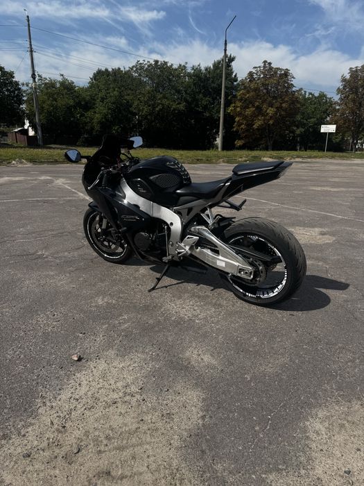 Honda CBR 1000 RR 2011-2013р.Официал.