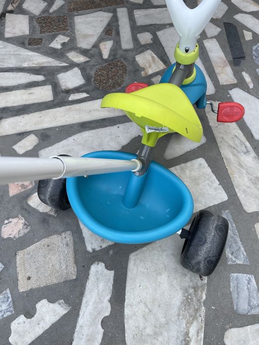 Triciclo Smoby em excelente estado