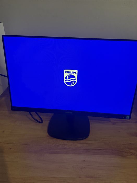 Monitor philips.