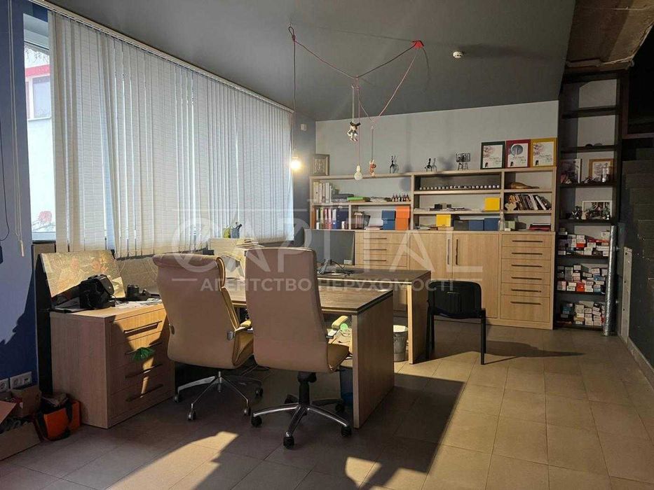 Продаж офісно-складського виробничого комплексу Стоянка Київська обл.