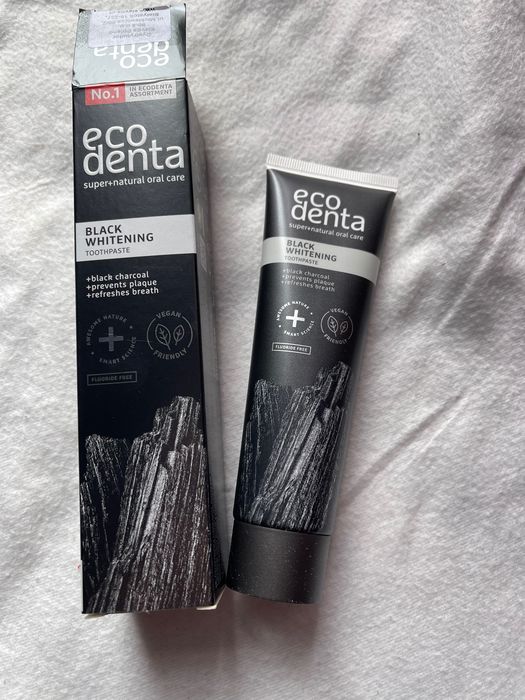 Pasta do zębów czarna - ecodenta - Black Whitening