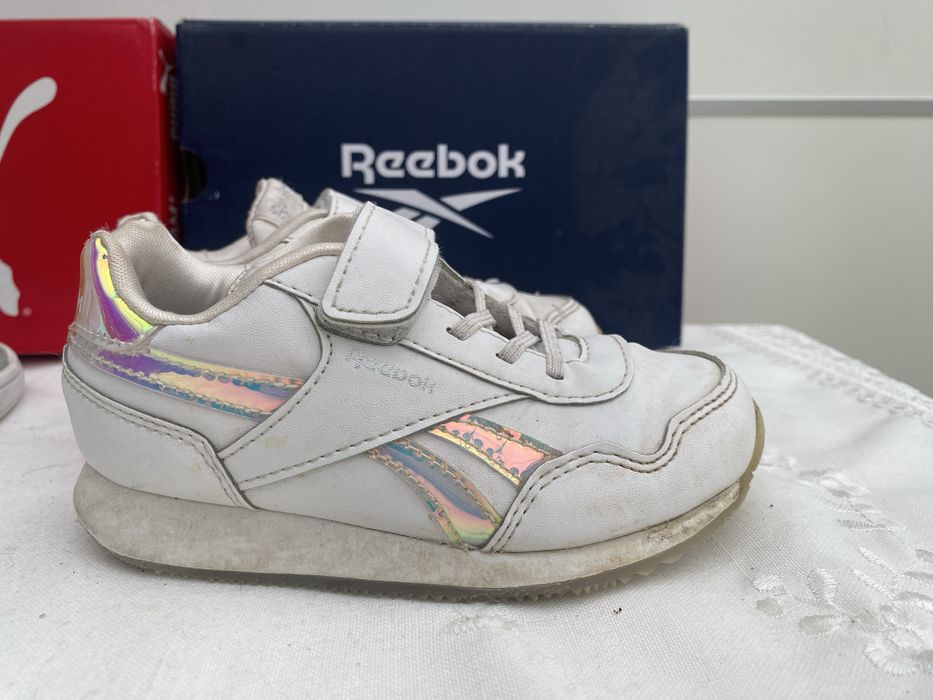 Tenis Reebok Perola e Puma Glitter menina 23