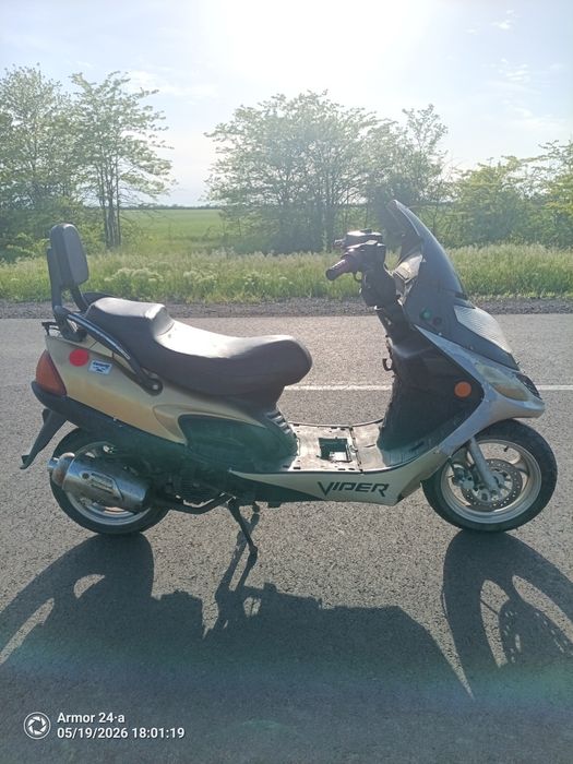Продам скутер Viper F1-150