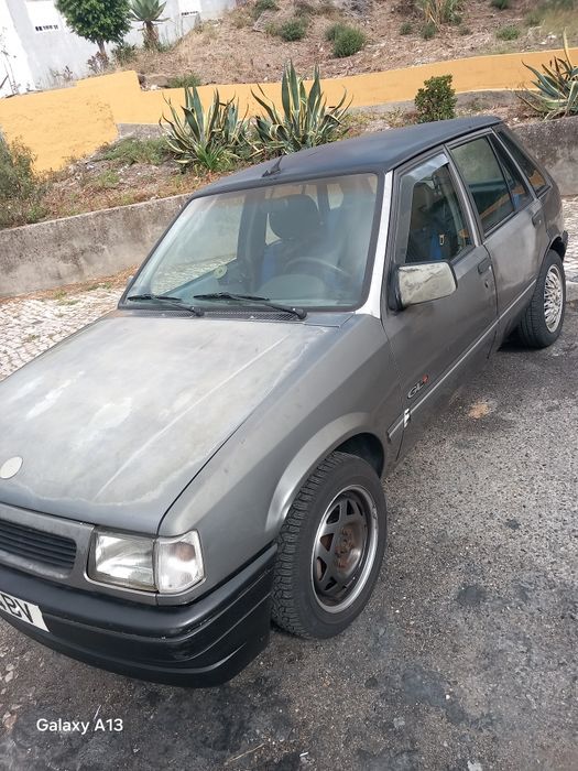 Opel corsa A 1.2 gasolina
